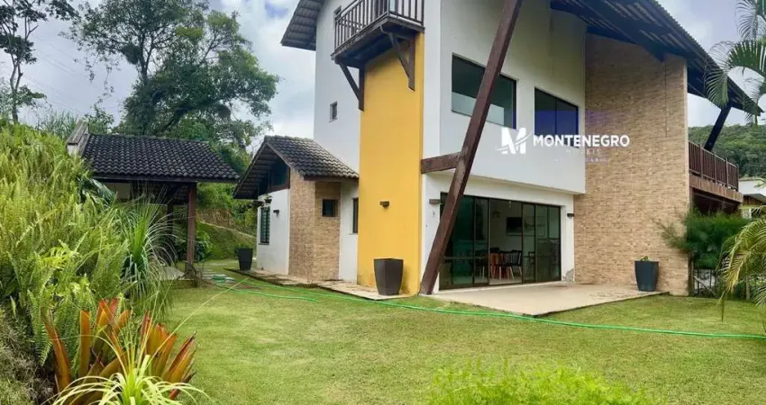 Apartamento para Venda em Guaramiranga, Pernambuquinho, 4 dormitórios, 4 suítes, 5 banheiros, 2 vagas