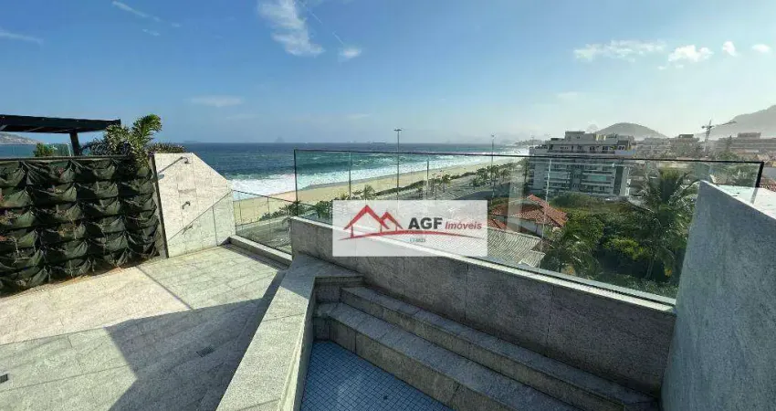 Cobertura na praia de Piratininga, no prédio La Isla