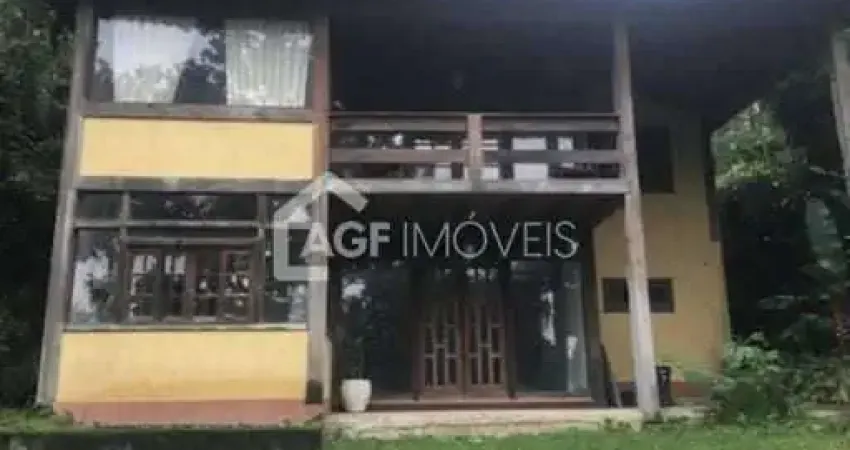 Casa com 4 dormitórios à venda, 250 m² por r$ 1.300.000,00 - itacoatiara - niterói/rj