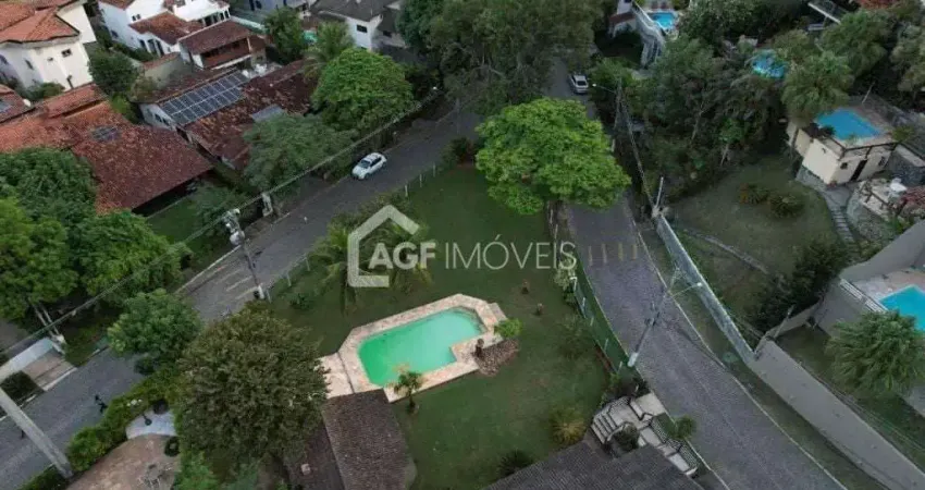 Terreno à venda em Itaipu, Niterói 