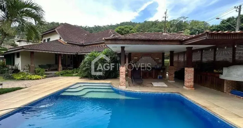 Casa em condomínio fechado com 4 quartos à venda em Itaipu, Niterói