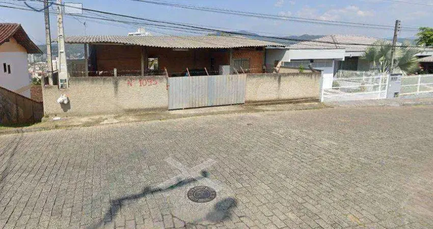 Terreno à venda, 1667 m² por R$ 400.000,00 - Vila Nova - Blumenau/SC