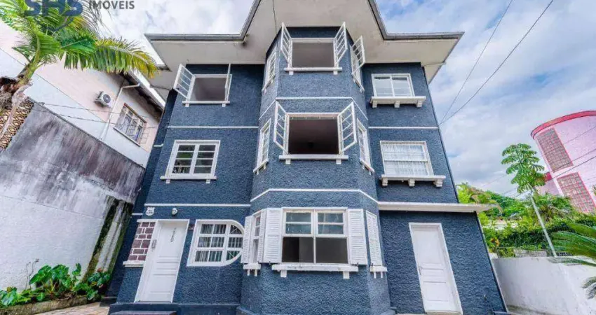Casa com 5 quartos para alugar na Rua 7 de Setembro, 319, Centro, Blumenau