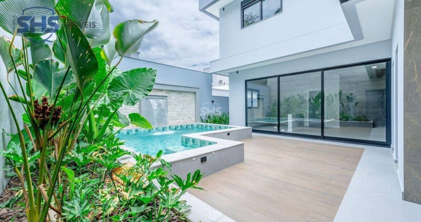Casa com 3 Suites à venda, 370 m² por R$ 2.650.000 - Escola Agrícola - Blumenau/SC