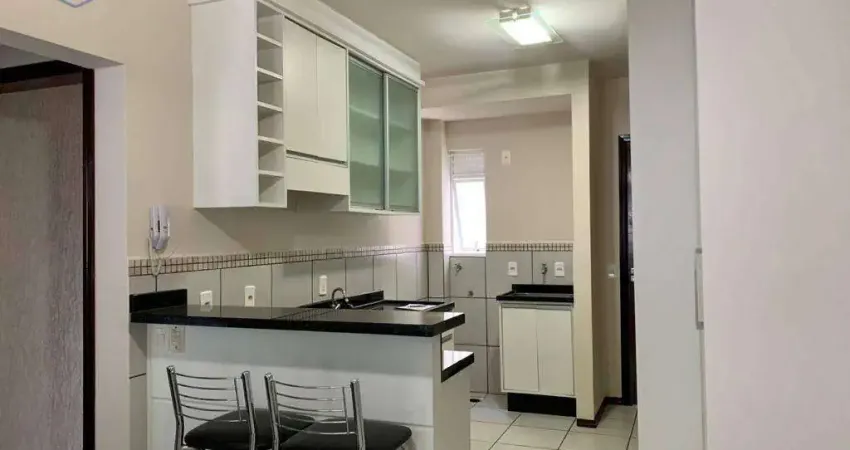 Apartamento com 2 dormitórios para alugar, 60 m² por R$ 1.810,00/mês - Velha Central - Blumenau/SC