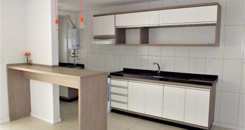 Apartamento com 2 dormitórios para alugar, 64 m² por R$ 2.275,00/mês - Velha - Blumenau/SC