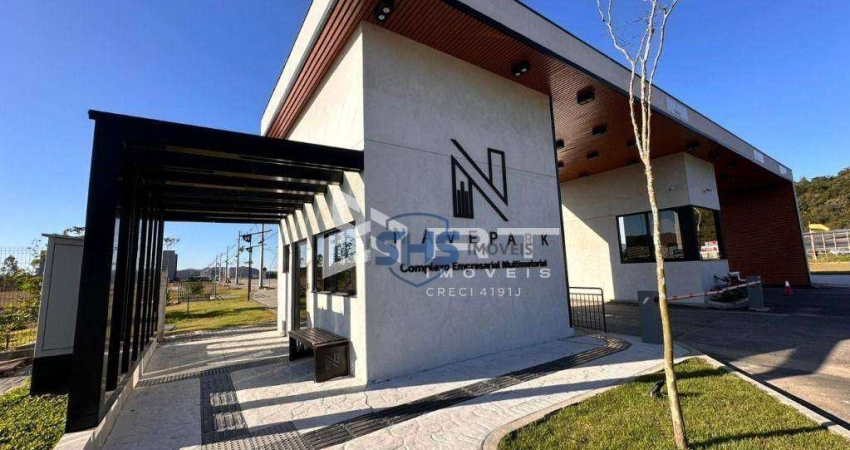 Galpão para alugar, 1356 m² por R$ 78.500,00/mês - Porto Escalvados - Navegantes/SC