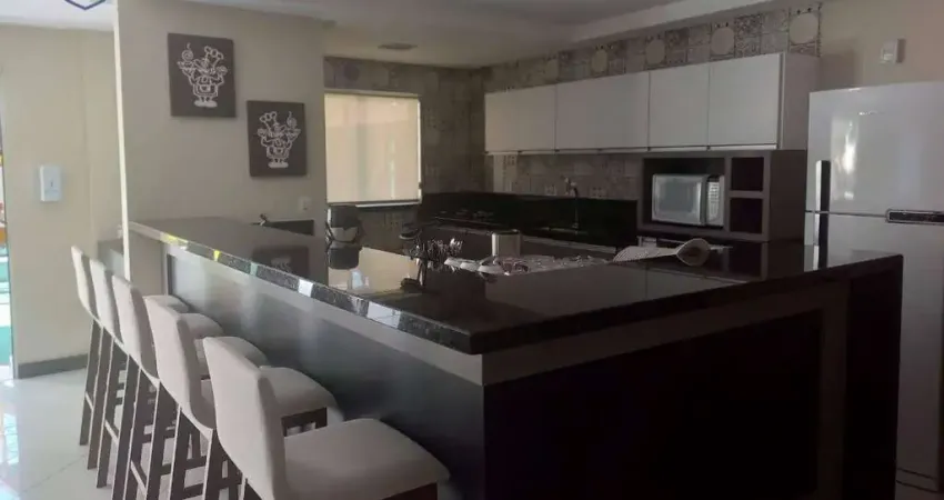 Apartamento com 2 dormitórios para alugar, 72 m² por R$ 3.510,00/mês - Velha - Blumenau/SC