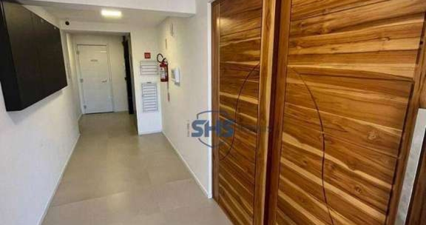 Apartamento Semi mobiliado a poucos passos da Vila Germânica