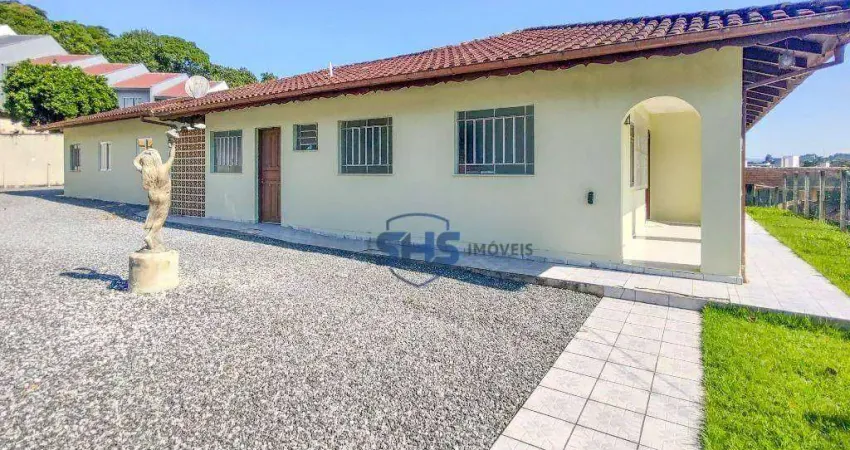 Casa com 6 dormitórios para alugar, 224 m² por R$ 6.595,01/mês - Tribess - Blumenau/SC