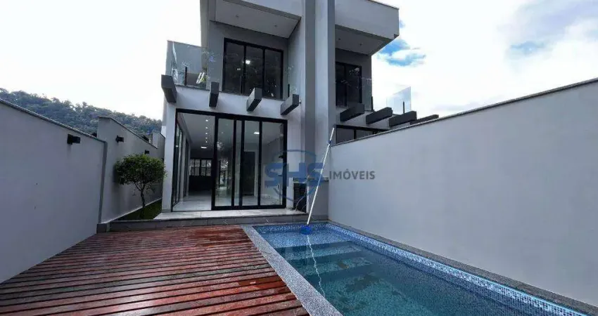 Casa com 3 dormitórios, 208 m² - venda por R$ 1.188.000,00 ou aluguel por R$ 5.600,00/mês - Velha - Blumenau/SC