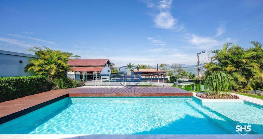 Casa com 4 dormitórios à venda, 468 m² por R$ 2.600.000,00 - Ponta Aguda - Blumenau/SC
