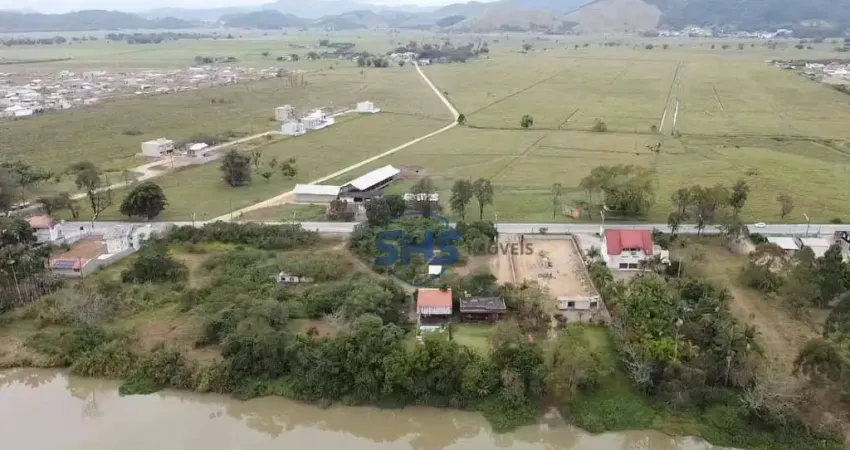 Terreno à venda em via Principal 1419 m² por R$ 2.300.000 - Centro - Ilhota/SC