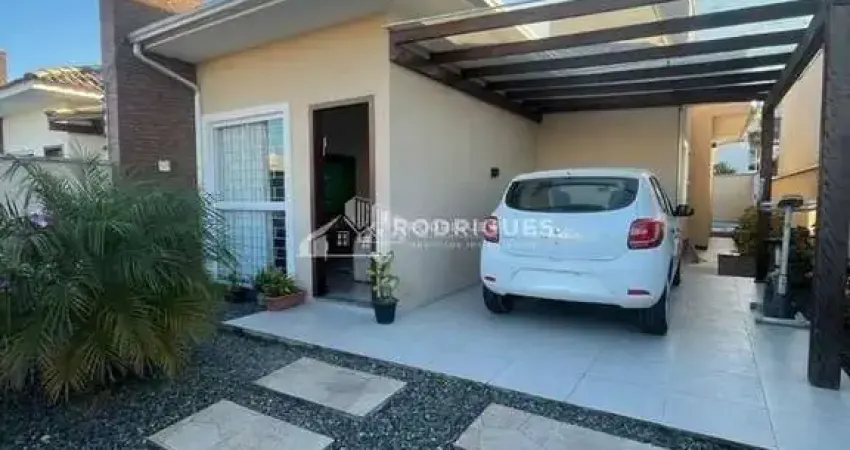 Casa com 2 quartos à venda em Areias, Tijucas