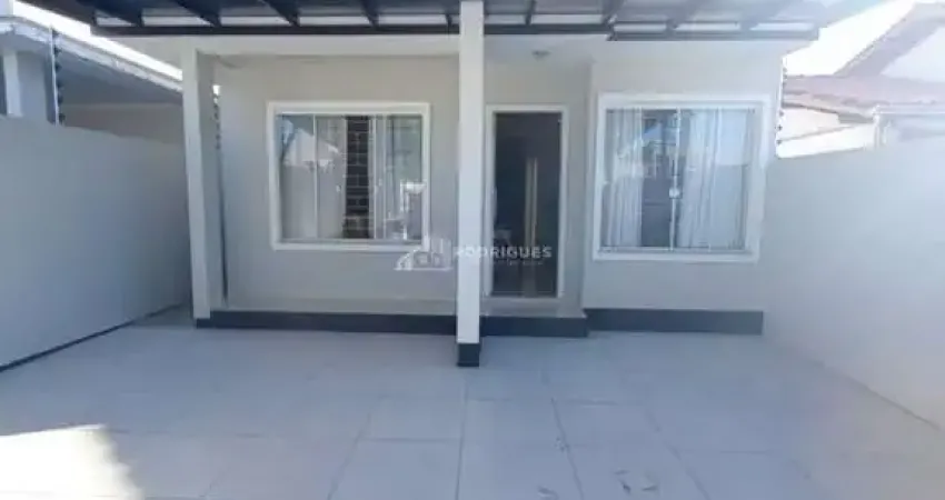 Casa com 2 quartos à venda na Rua Licurana, 151, Areias, Tijucas