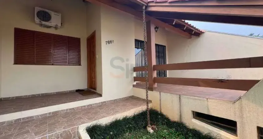 Casa com 4 quartos para alugar na Rua Borges de Medeiros  E, Maria Goretti, Chapecó