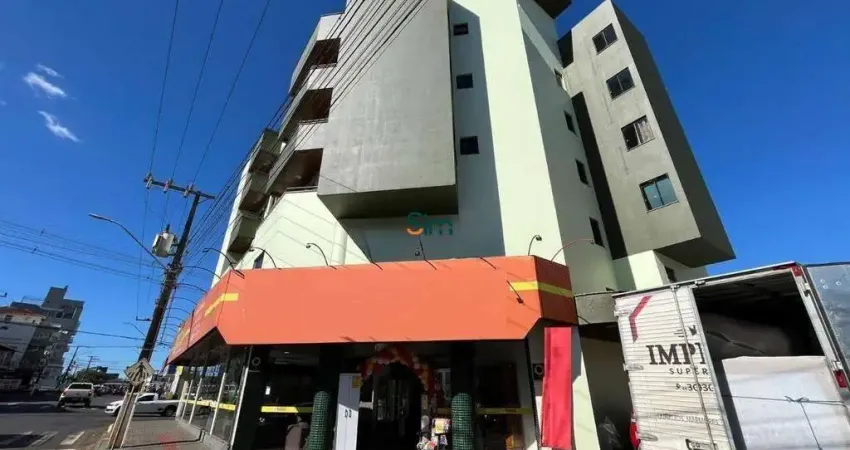 Apartamento de frente, semi mobiliado para locação no bairro São Cristóvão em Chapecó