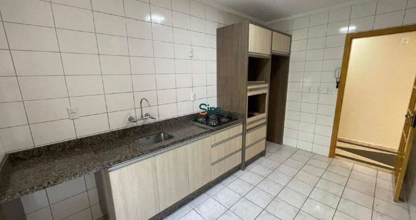 Apartamento com 2 quartos para alugar na Avenida Nereu Ramos  E, Centro, Chapecó