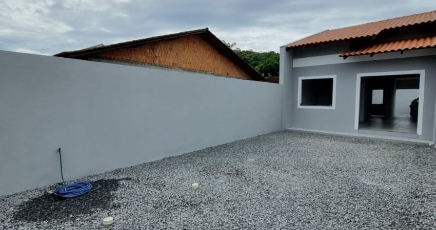 Belíssima casa averbada com suíte no Boehmerwald!