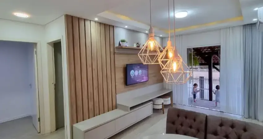 Linda casa averbada com 7 de abertura, mobiliado e passagem lateral!!!