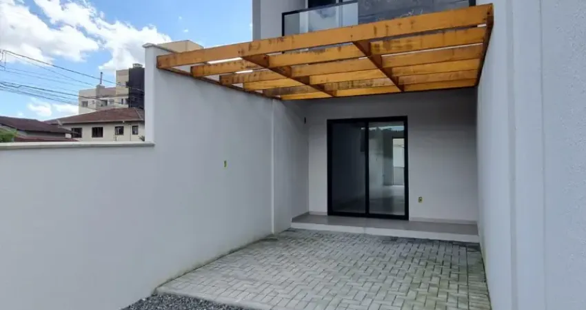 Casa à venda no São Marcos, Joinville 