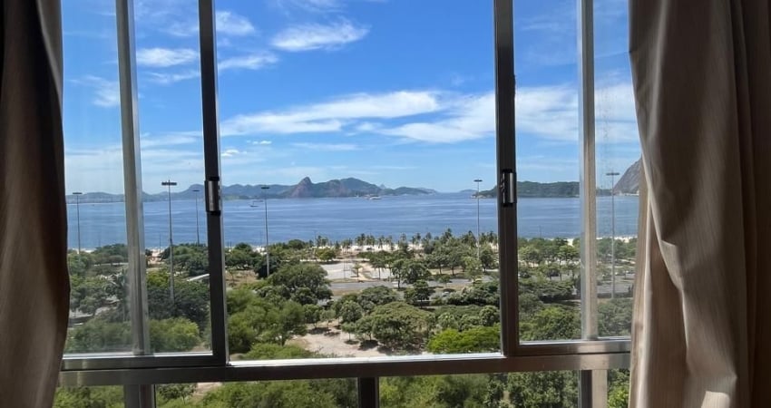 Loft à venda na Praia do Flamengo