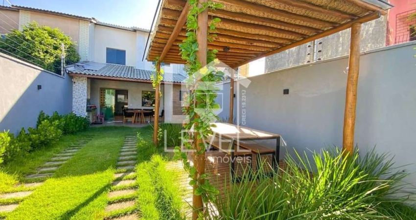 Casa com 4 quartos à venda na Rua A, 144, Divineia, Aquiraz