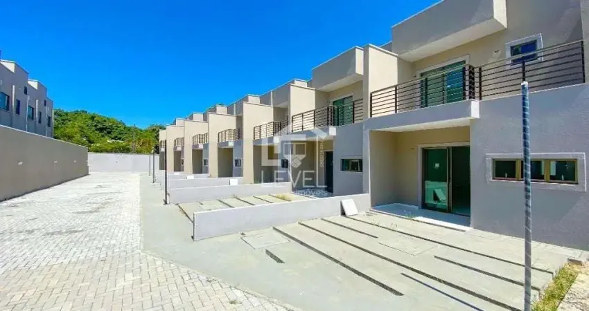 Casa com 3 quartos à venda no Centro, Aquiraz 