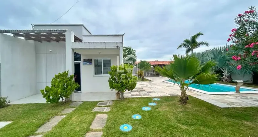 Casa com 2 quartos à venda na Via local D8, 591, Patacas, Aquiraz