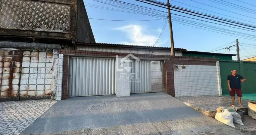 Casa com 3 quartos à venda na Rua Tenente Roma, 489, Alto da Balança, Fortaleza