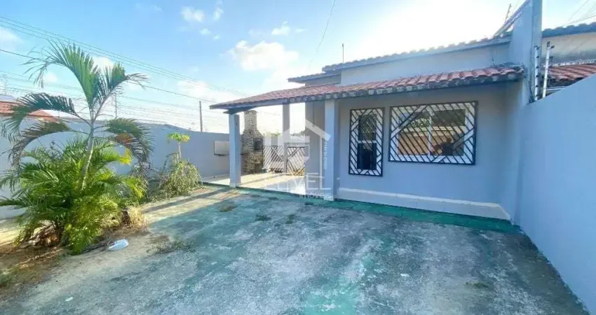 Casa com 2 quartos para alugar no Centro, Aquiraz 
