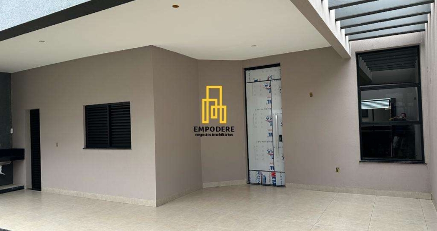 Casa para Venda em Uberlândia, Praça Alto Umuarama, 3 dormitórios, 2 suítes, 3 banheiros, 2 vagas