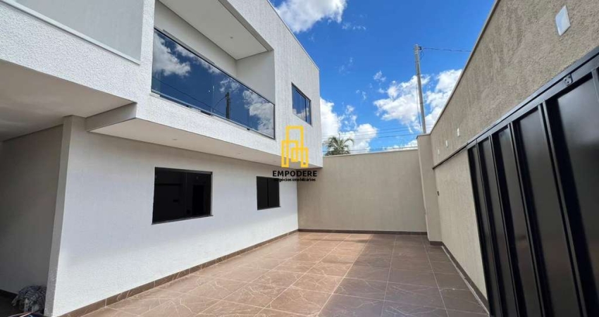 Casa para Venda em Uberlândia, Santa Mônica, 4 dormitórios, 2 suítes, 3 banheiros, 3 vagas