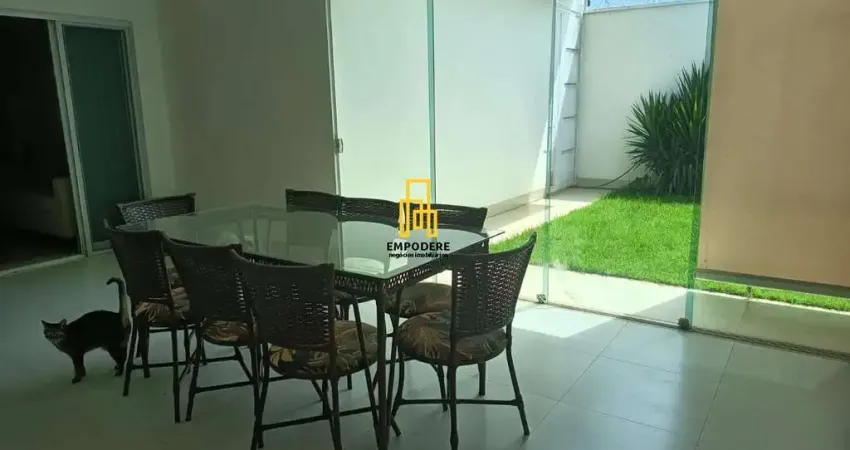 Casa para Venda em Uberlândia, Jardim Karaiba, 3 dormitórios, 3 suítes, 1 banheiro, 4 vagas