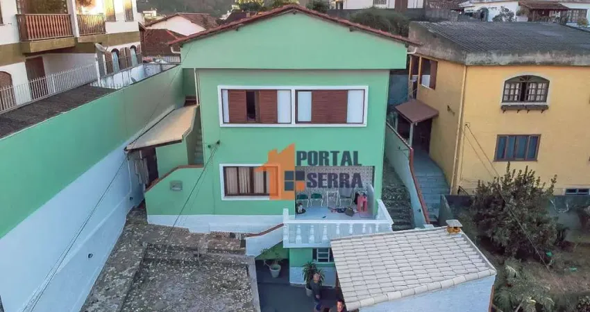 2 casas com 3 quartos à venda, 164 m² por R$ 700.000 - Barra do Imbuí - Teresópolis/RJ