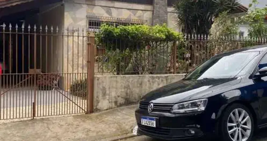 Casa térrea a venda, em interlagos, 03 dormitórios, 01 suíte, 04 vagas, amplo qu