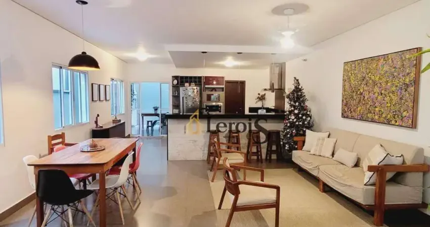 Casa com 3 dormitórios à venda, 205 m² por R$ 695.000,00 - Jardim Panorama - Salto/SP