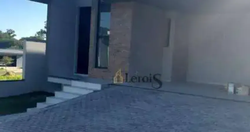 Casa com 3 dormitórios à venda, 210 m² por R$ 1.790.000,00 - Condominio Portal dos Bandeirantes - Salto/SP