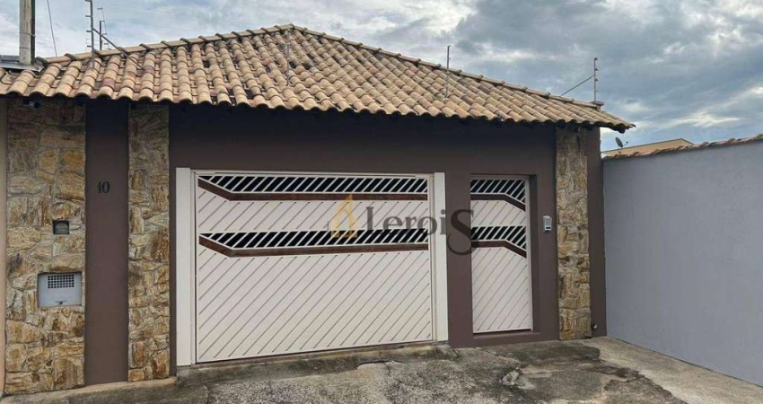 Casa com 3 dormitórios à venda, 158 m² por R$ 620.000,00 - Vila Alcala - Porto Feliz/SP