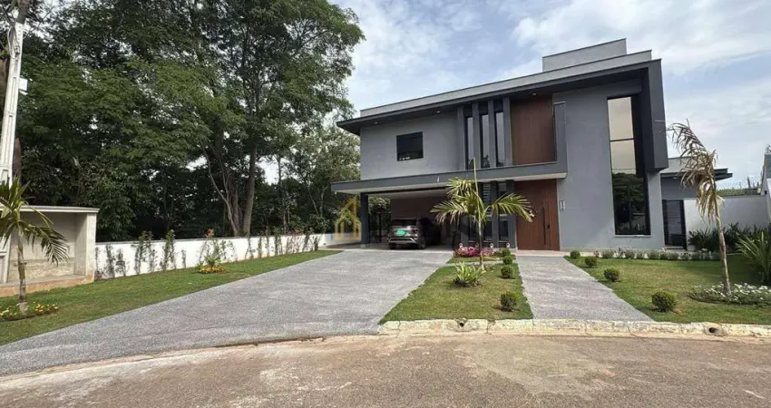 Casa com 3 dormitórios à venda, 293 m² por R$ 2.150.000,00 - Condomínio Santa Mônica - Itu/SP