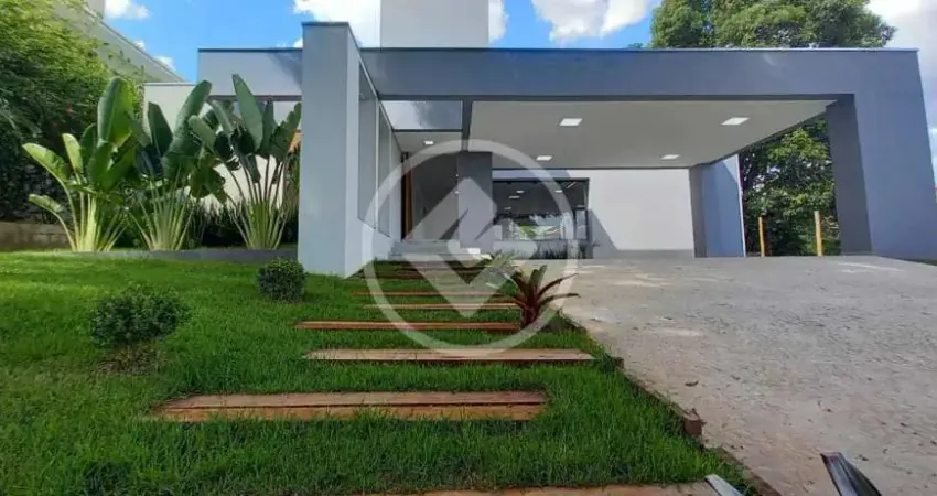 Casa alto padrão 3 quartos com piscina - condomínio sonho verde codigo: 103330