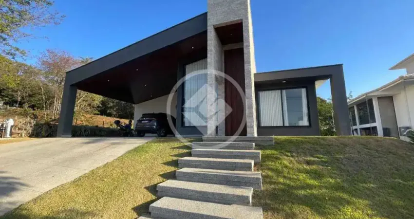 Casa 4 quartos no condomínio Gran Royalle em Confins MG / MY BROKER codigo: 131178