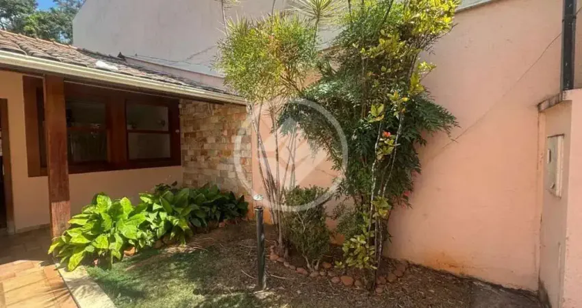 Casa de 04 quartos, sendo 01 suite, closet, 03 banheiros, dce, area gourmet independente, modelo colonial. codigo: 150588