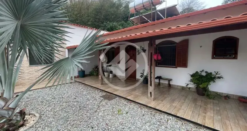Casa com 5 quartos à venda na Goiás, 40, Joá, Lagoa Santa