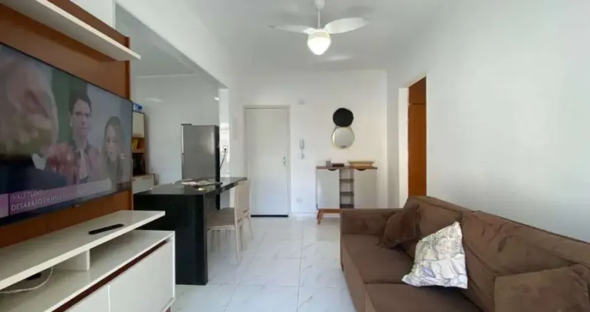 Apartamento à venda em Praia Grande-SP, no bairro Caiçara, com 1 quarto, 1 sala, 1 banheiro, 1 vaga de garagem e 48m².