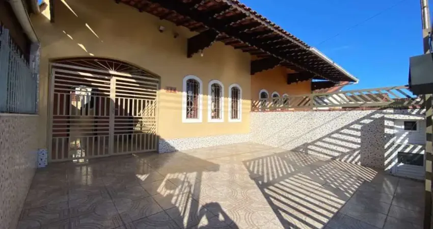 Casa 2 dormitórios jardim real próxima ao mar