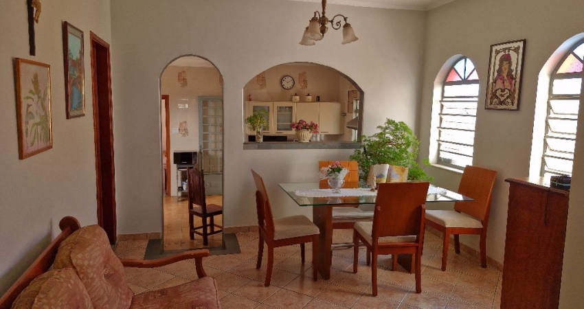 Excelente casa com 4 quartos jd Nilopolis Campinad
