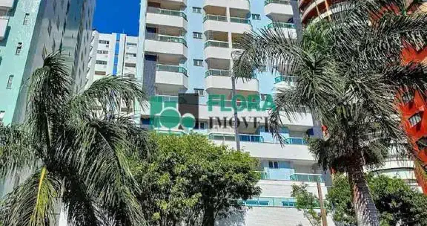 Linda Cobertura Triplex à Venda em Maringá - Ed. Monte Sinai: Em frente ao Muffato