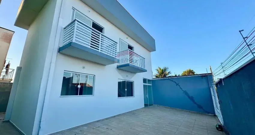 Casa com 3 quartos à venda na Rua Vicente Anselmo, 321, Centro, Peruíbe