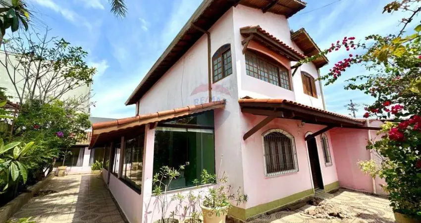 Casa com 6 quartos à venda na Avenida Carlos Raymundo Peppe Peppe, 41, Balneário São João Batista II, Peruíbe